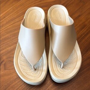 Crocs Beige Women's Sandals